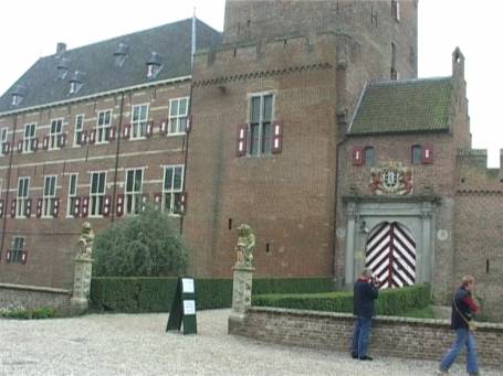 's-Heerenberg : Schloss Huis Bergh, Innenhof